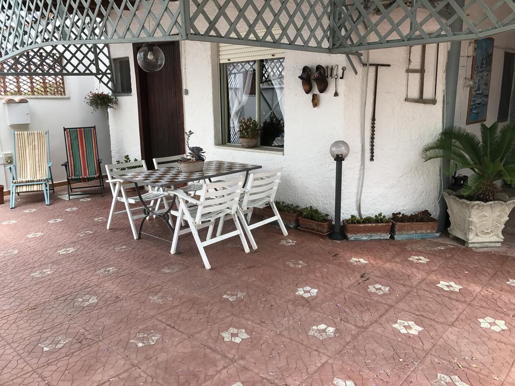 Casa Vacanze Robinson Villa Avola Exterior photo